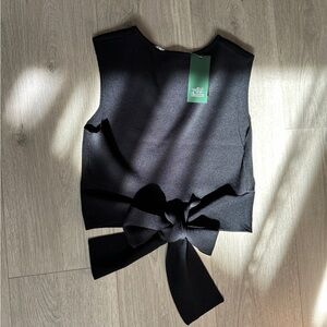 Black Low Back Bow Top